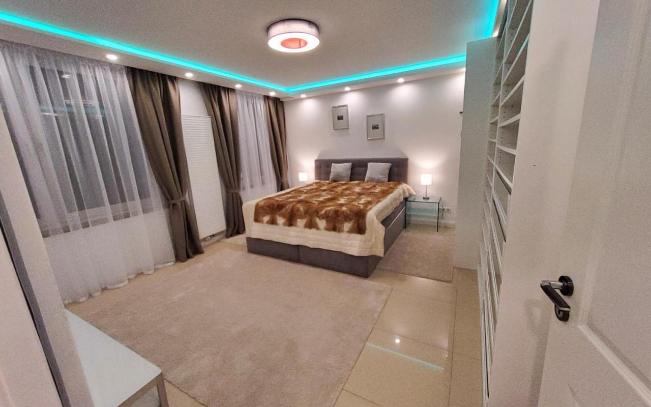 3 Zimmer Wohnung - Keine Party Wohnung ! 6 Personen Düsseldorf Dış mekan fotoğraf