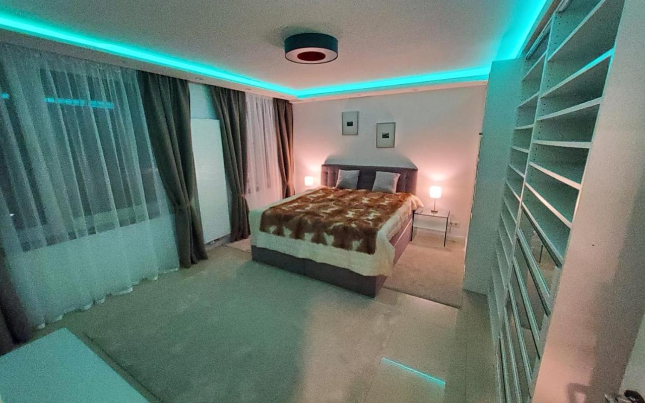 3 Zimmer Wohnung - Keine Party Wohnung ! 6 Personen Düsseldorf Dış mekan fotoğraf