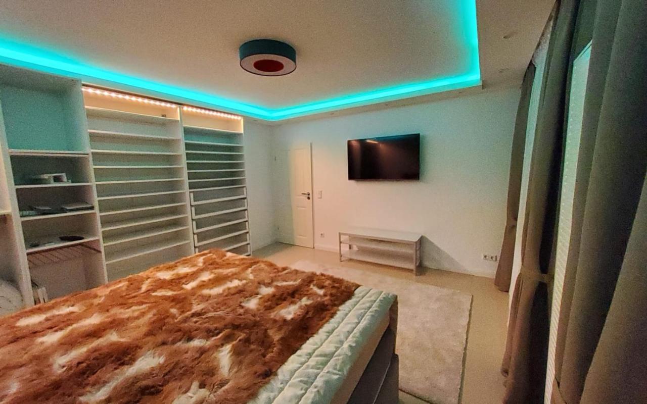3 Zimmer Wohnung - Keine Party Wohnung ! 6 Personen Düsseldorf Dış mekan fotoğraf